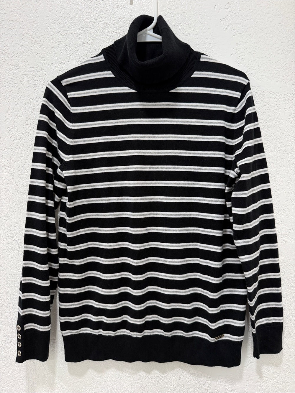 Tommy Hilfiger Women’s Black & White Striped Turtleneck Sweater NWOT Sz Lg